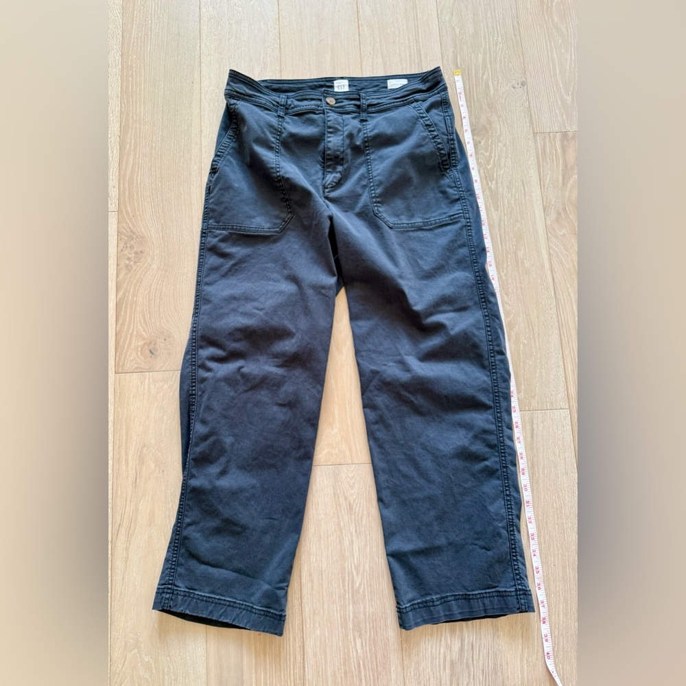 Gap every day cargos